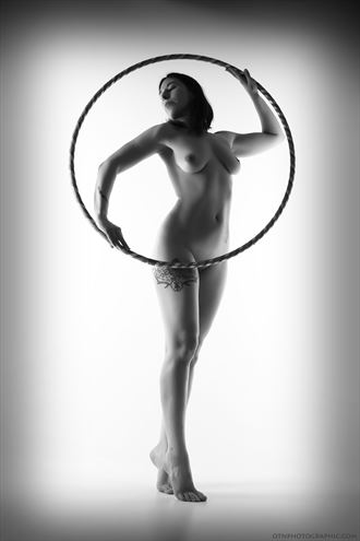 hulahoop artistic nude photo by model iris suarez