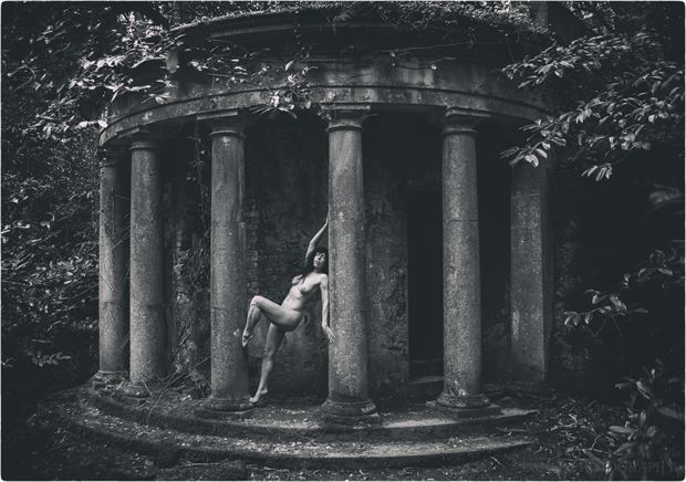 i ll meet you on the mausoleum steps artistic nude photo by photographer lanes photography