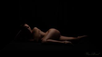 ida artistic nude photo by photographer ronvillarreal