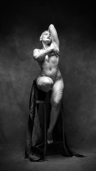 illustrated 2 artistic nude photo by photographer eye lens light