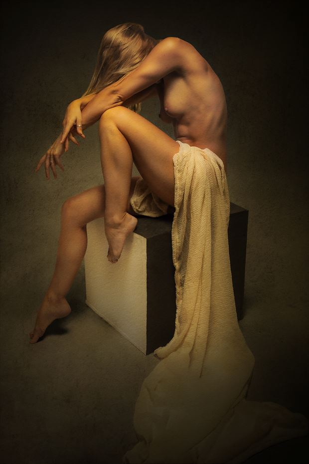 impeccable beauty center stage artistic nude artwork by photographer dieter kaupp