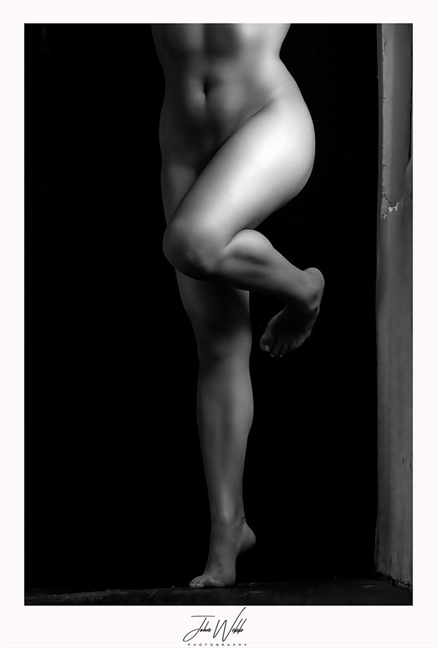 implied nude figure study photo by photographer jw53
