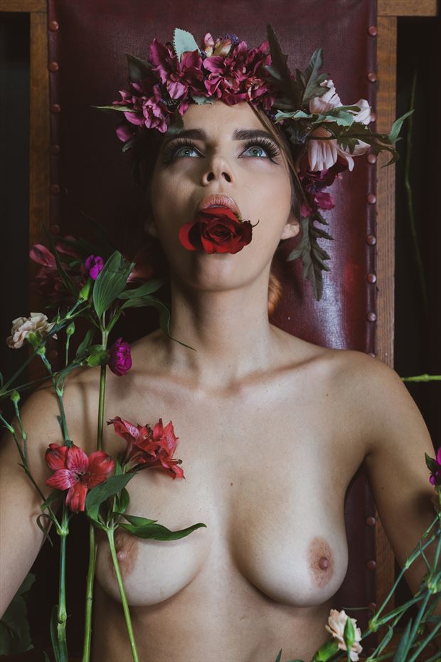 in bloom artistic nude photo by photographer eldritch allure