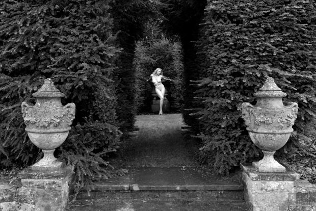 in the formal garden artistic nude photo by photographer swaphoto