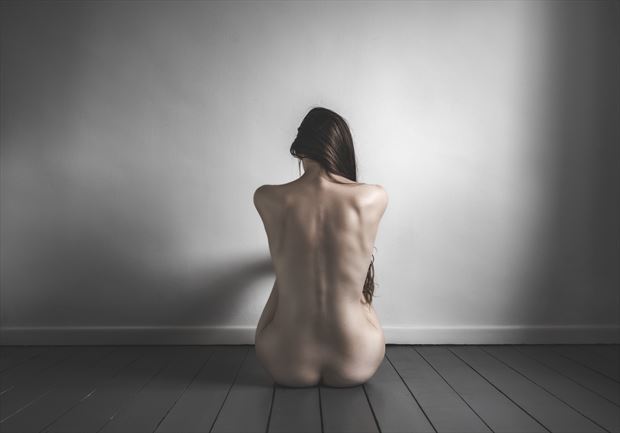 in the middle artistic nude artwork by photographer neilh