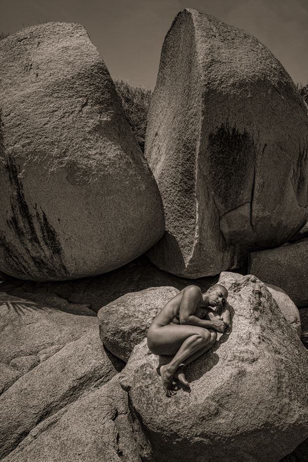 in the rock 6 artistic nude photo by photographer jjpr