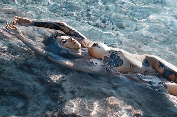 ink in the ocean artistic nude photo by photographer stromephoto
