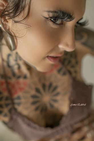 into my eyes tattoos photo by photographer anna edelride