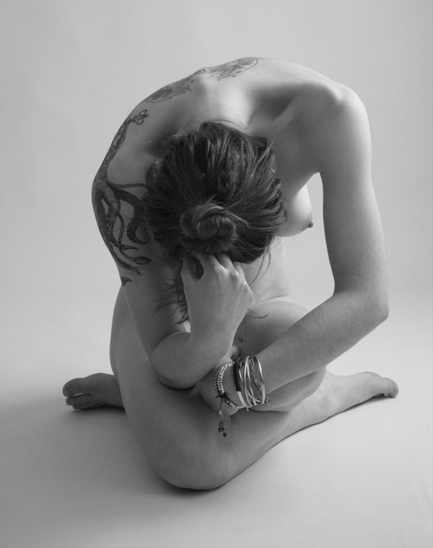 introspection Artistic Nude Photo by Photographer Allan Taylor
