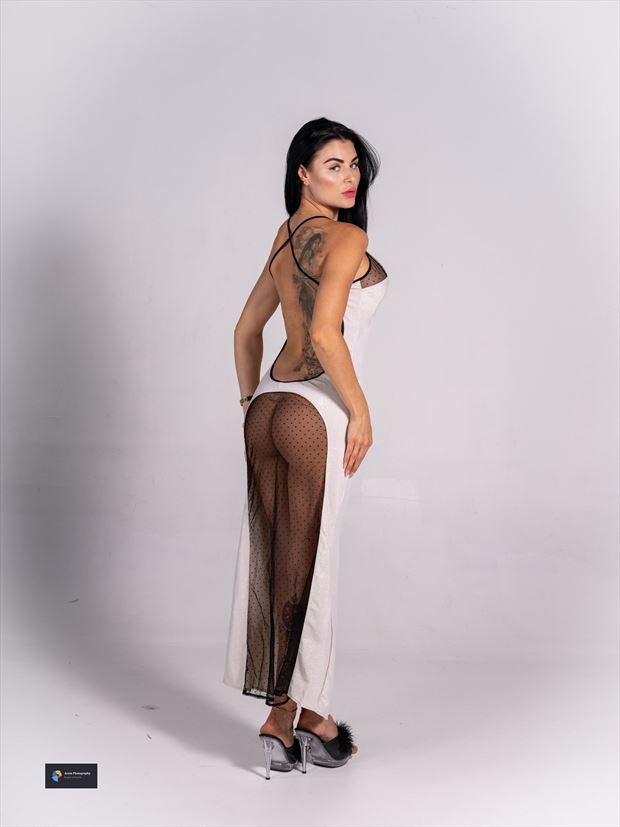 izabela lingerie photo by photographer acros photography