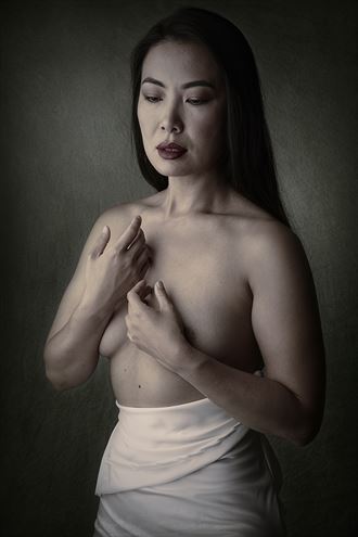 jade contemplative artistic nude photo by photographer kevinblack