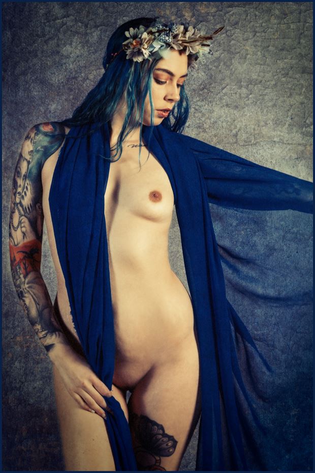 jade in blue artistic nude photo by photographer yugen photog