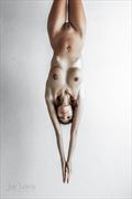 juliet ramone displays impeccable form artistic nude photo by photographer joe lewis fine arts