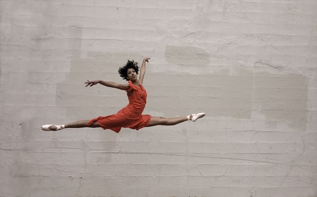 jump fashion photo by photographer ken stanley