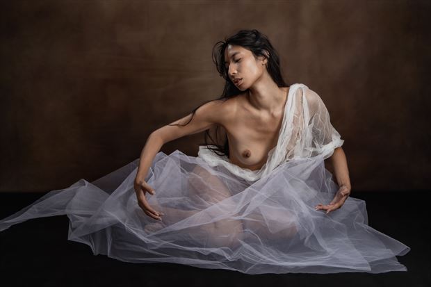 kalopsia artistic nude photo by photographer claude frenette
