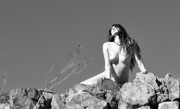 kareen at lake mead artistic nude photo by photographer kayakdude