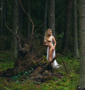 karolina artistic nude photo by photographer jerzy r%C3%B3zio
