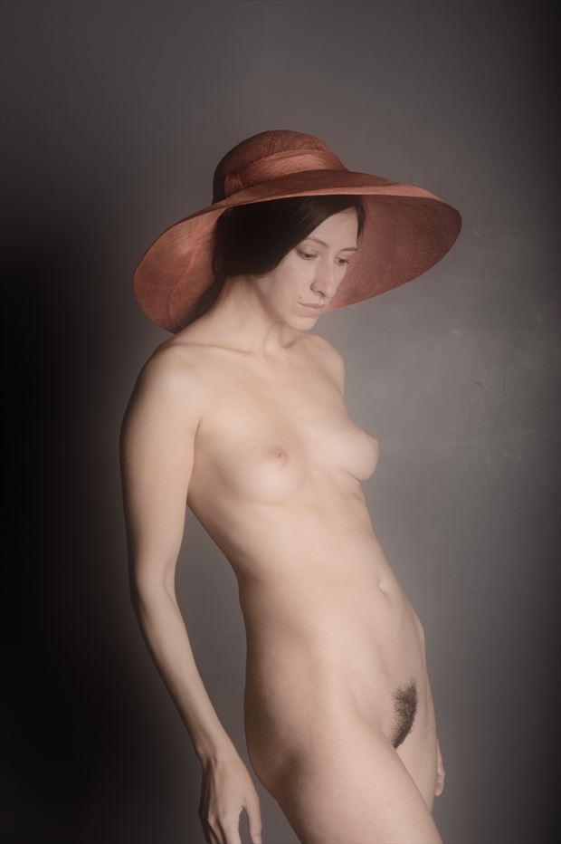 kate artistic nude photo by photographer daianto