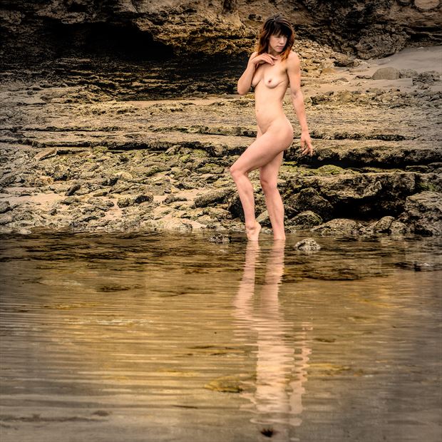 keeksta at point addis artistic nude photo by photographer andrew greig