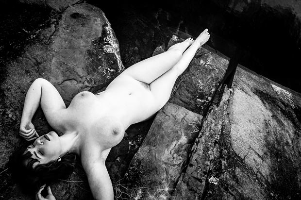 kendra artistic nude photo by photographer daianto