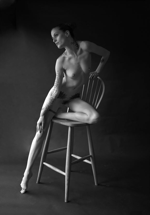 kimberly 4 artistic nude photo by photographer linda hollinger