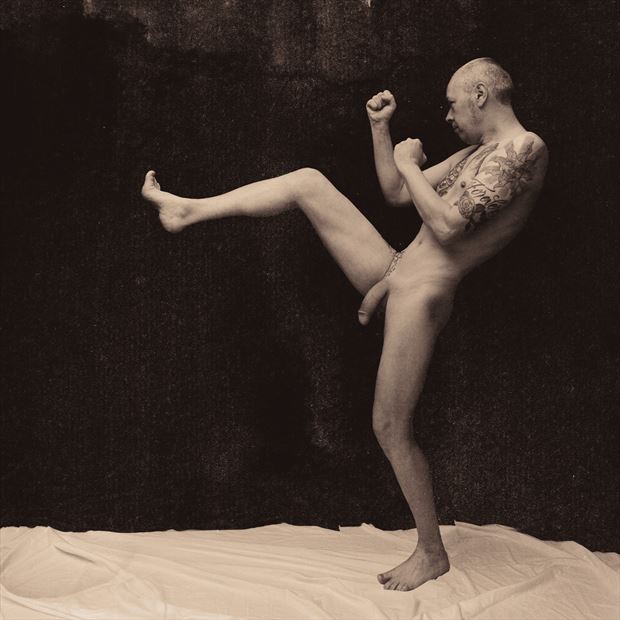 kung fu fighting artistic nude photo by model marschmellow