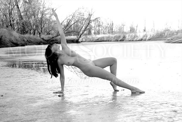 lac qui parle state park mn artistic nude photo by photographer ray valentine