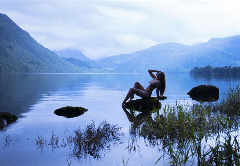 lady of the lake artistic nude photo by photographer mick egan
