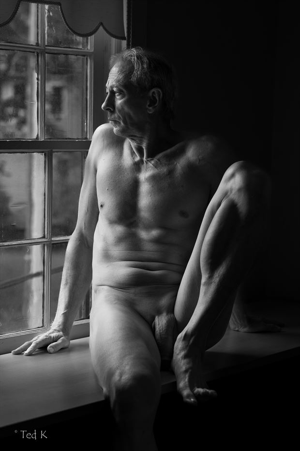 late afternoon artistic nude photo by artist artfitnessmodel