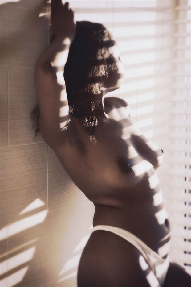 late afternoon light artistic nude photo by photographer dpaphoto