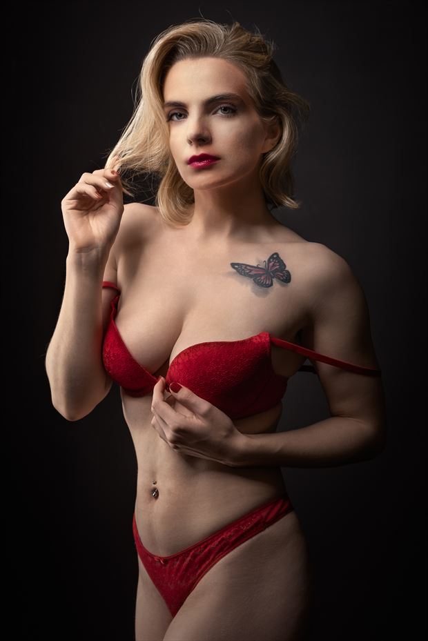 leah tattoos photo by photographer dave belsham