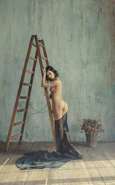 lean iii artistic nude photo by photographer in the moment