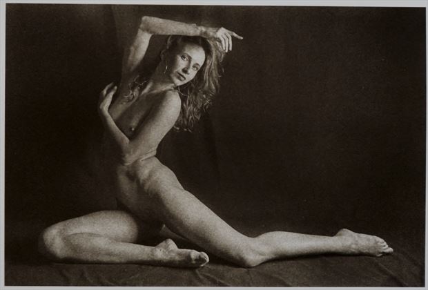 legs artistic nude photo by photographer richard kynast