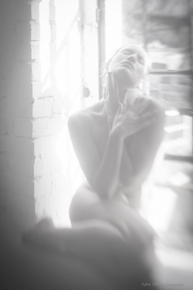 licht trinken artistic nude photo by photographer s dittrich