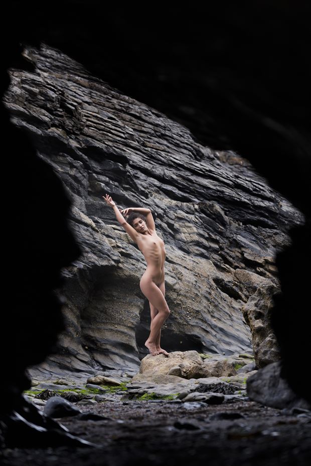 light at the end of the tunnel artistic nude photo by photographer niall