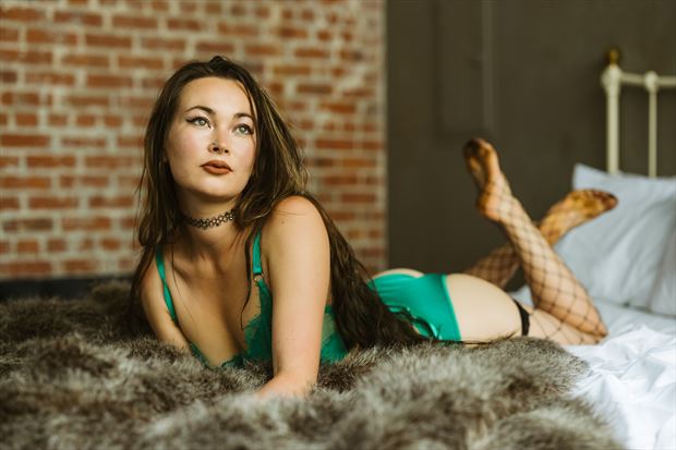 lingerie erotic photo by photographer avery boudoir