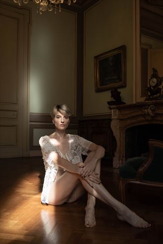lingerie sensual photo by model sarascarlet
