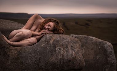 lithic artistic nude photo by photographer talisk