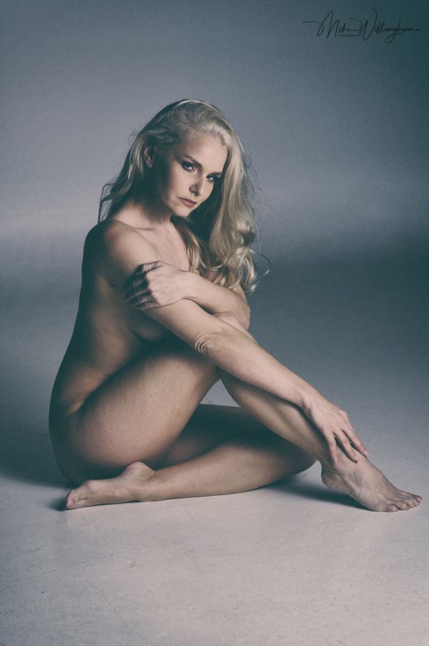 liz ashley artistic nude photo by photographer mike willingham