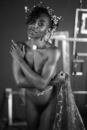 lola 3 artistic nude photo by photographer ken stanley