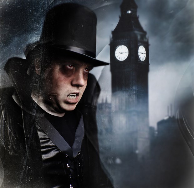 london after midnight Cosplay Photo by Artist paul bellaby