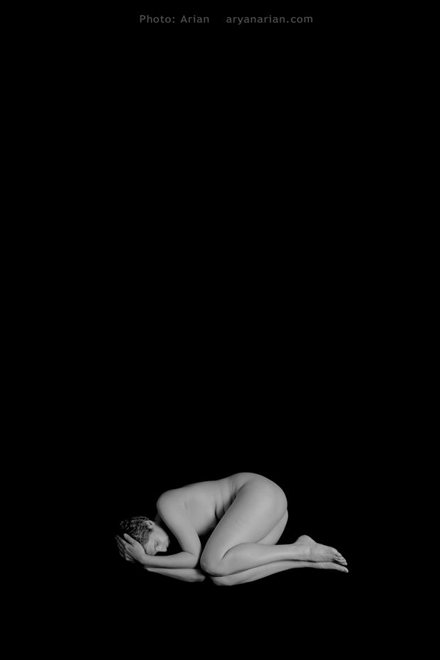 lonely in darkness artistic nude photo by photographer arian