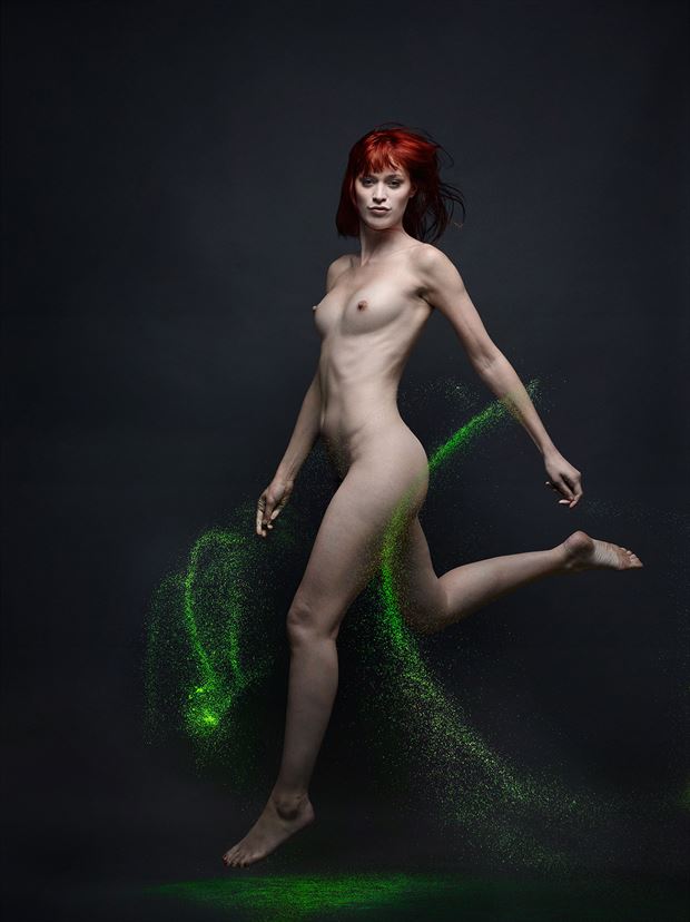 lou in green artistic nude photo by photographer spphotographer