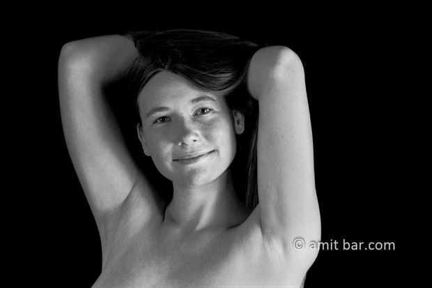 lovely artistic nude photo by photographer bodypainter