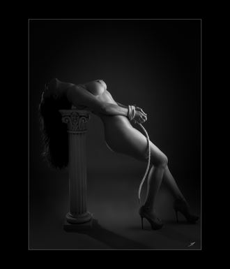 luces y sombras sensual photo by photographer art nude