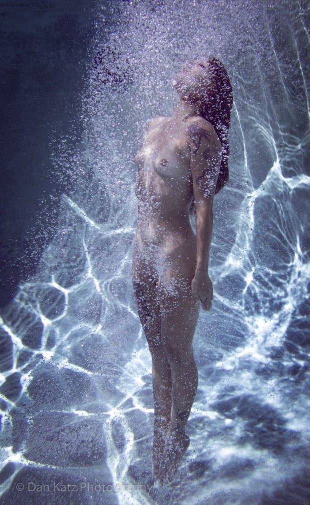 luna h2o fantasia artistic nude photo by photographer thatzkatz