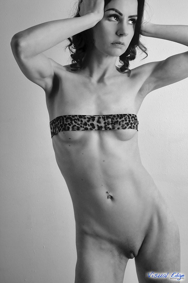 lustful in leopard artistic nude photo by model dee mistify