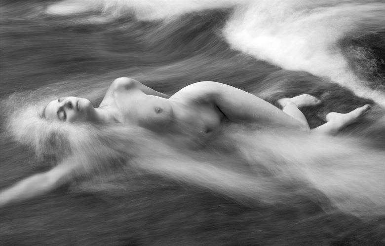 lz27 artistic nude photo by photographer edward holland