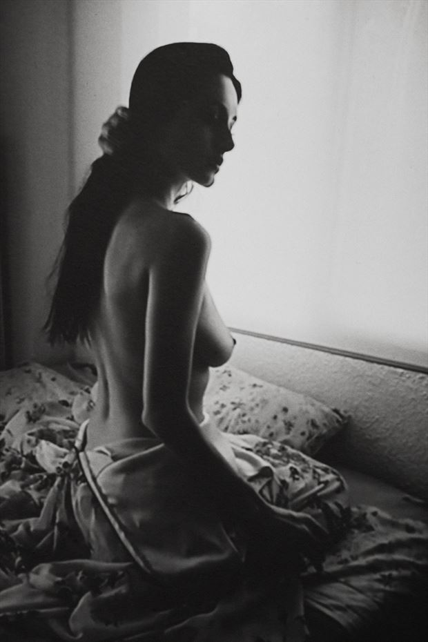 m artistic nude photo by photographer manolisck