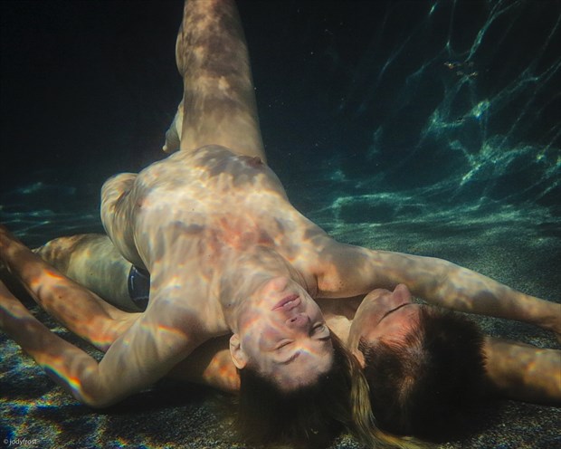 maia and johnny cakes underwater sensual photo by photographer jody frost